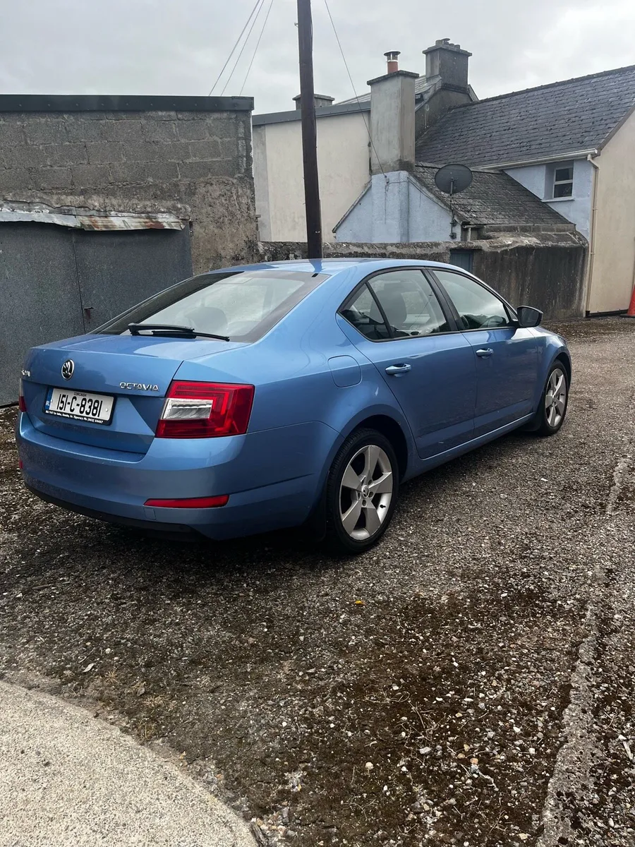 Skoda Octavia 2015 - Image 3
