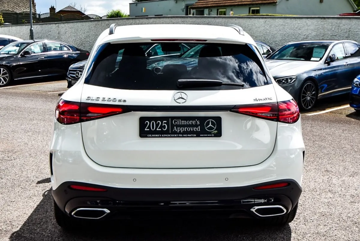 Mercedes-Benz GLC 300de AMG Urban Night Pack 328bh - Image 6