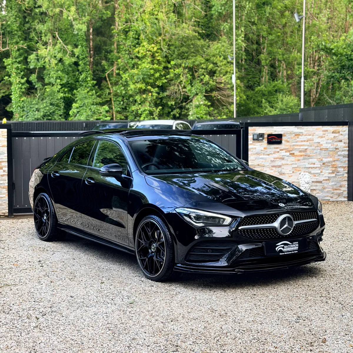 2022 (221) Mercedes-Benz CLA250e AMG Premium Plus - Image 1