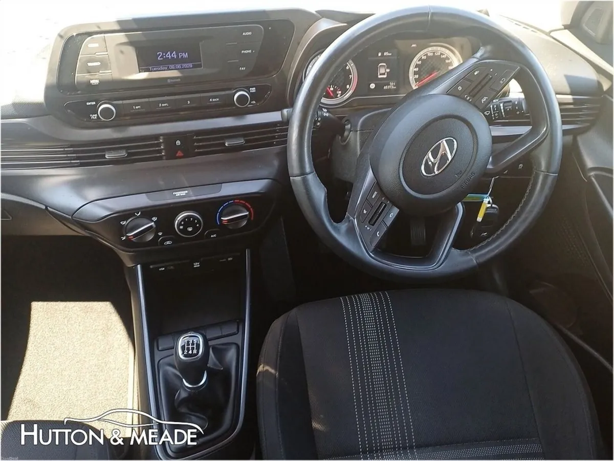 Hyundai i20 Classic 1.2 Petrol 5dr - Image 4
