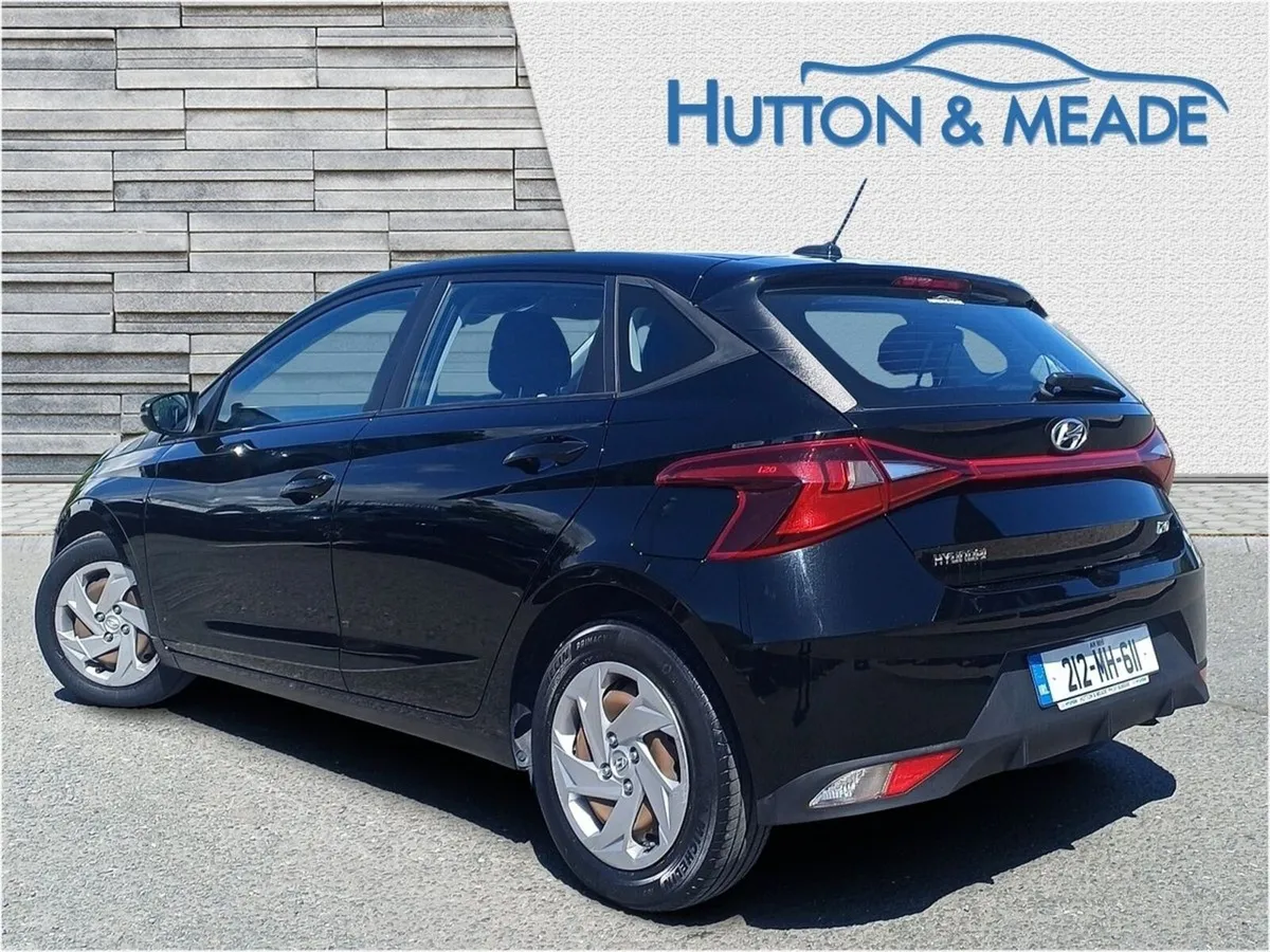 Hyundai i20 Classic 1.2 Petrol 5dr - Image 3