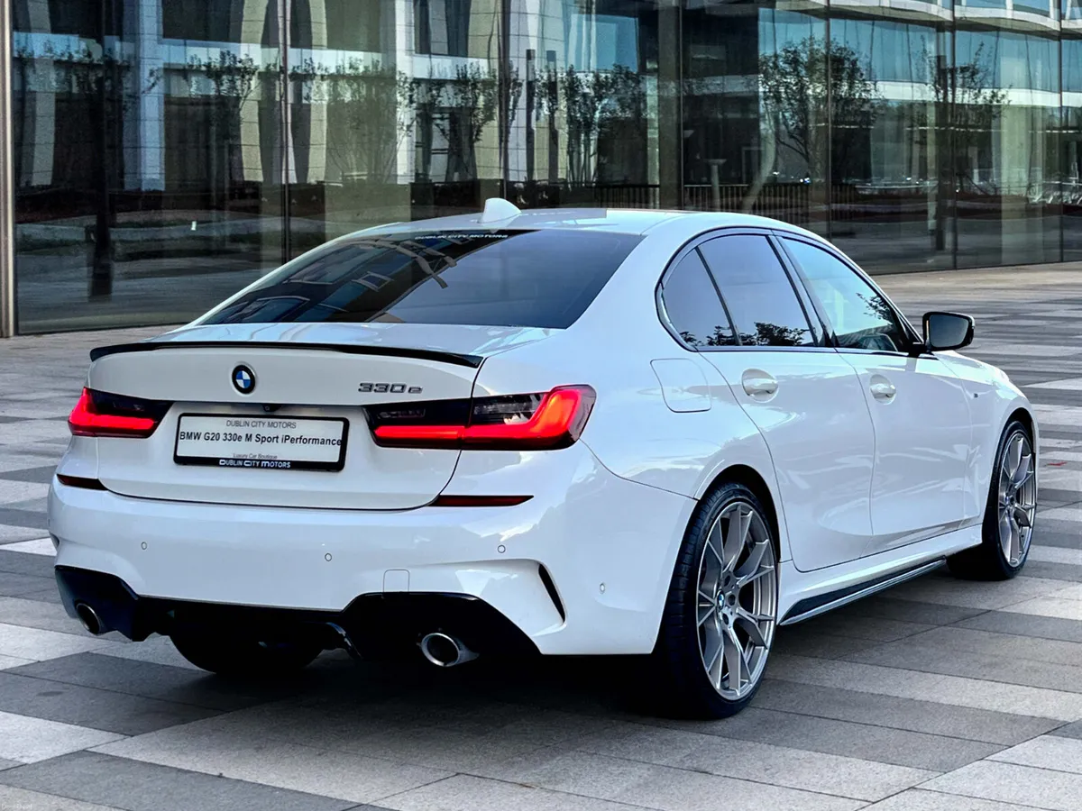 BMW 330e G20 M Sport iPerformance - Image 6
