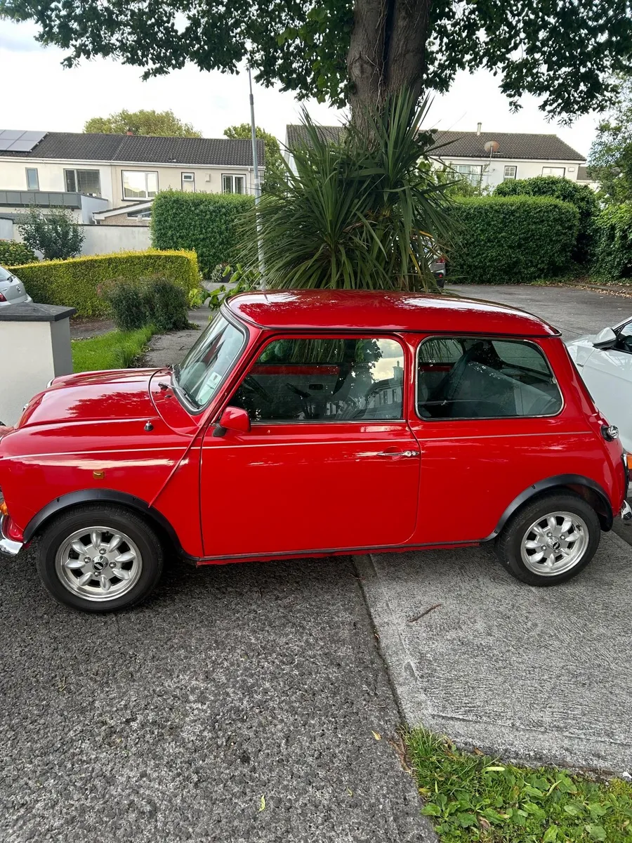 Mini classic .. New NCT. - Image 1