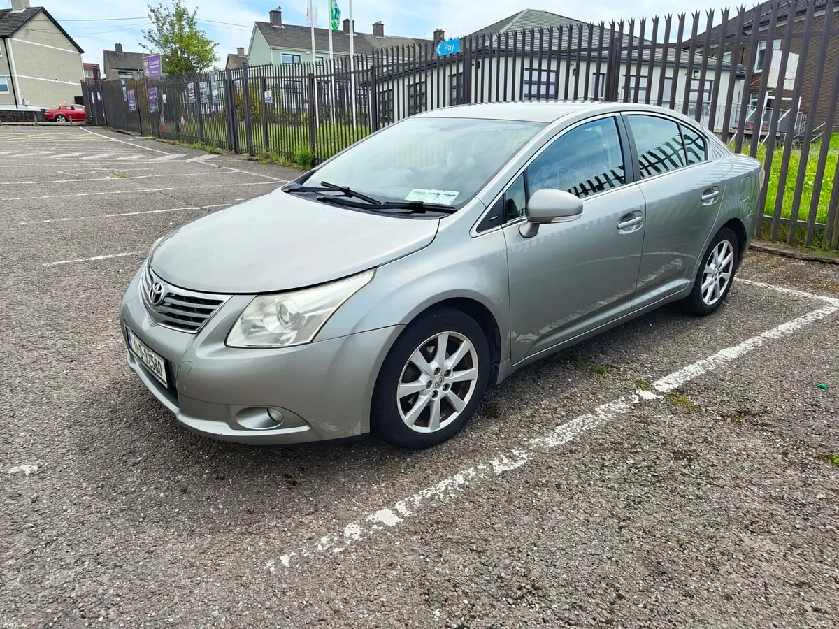 Toyota Avensis diesel - Image 4