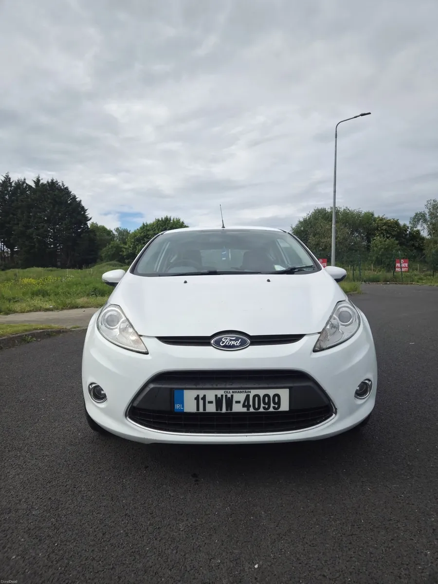 Ford Fiesta 2011 - Image 4