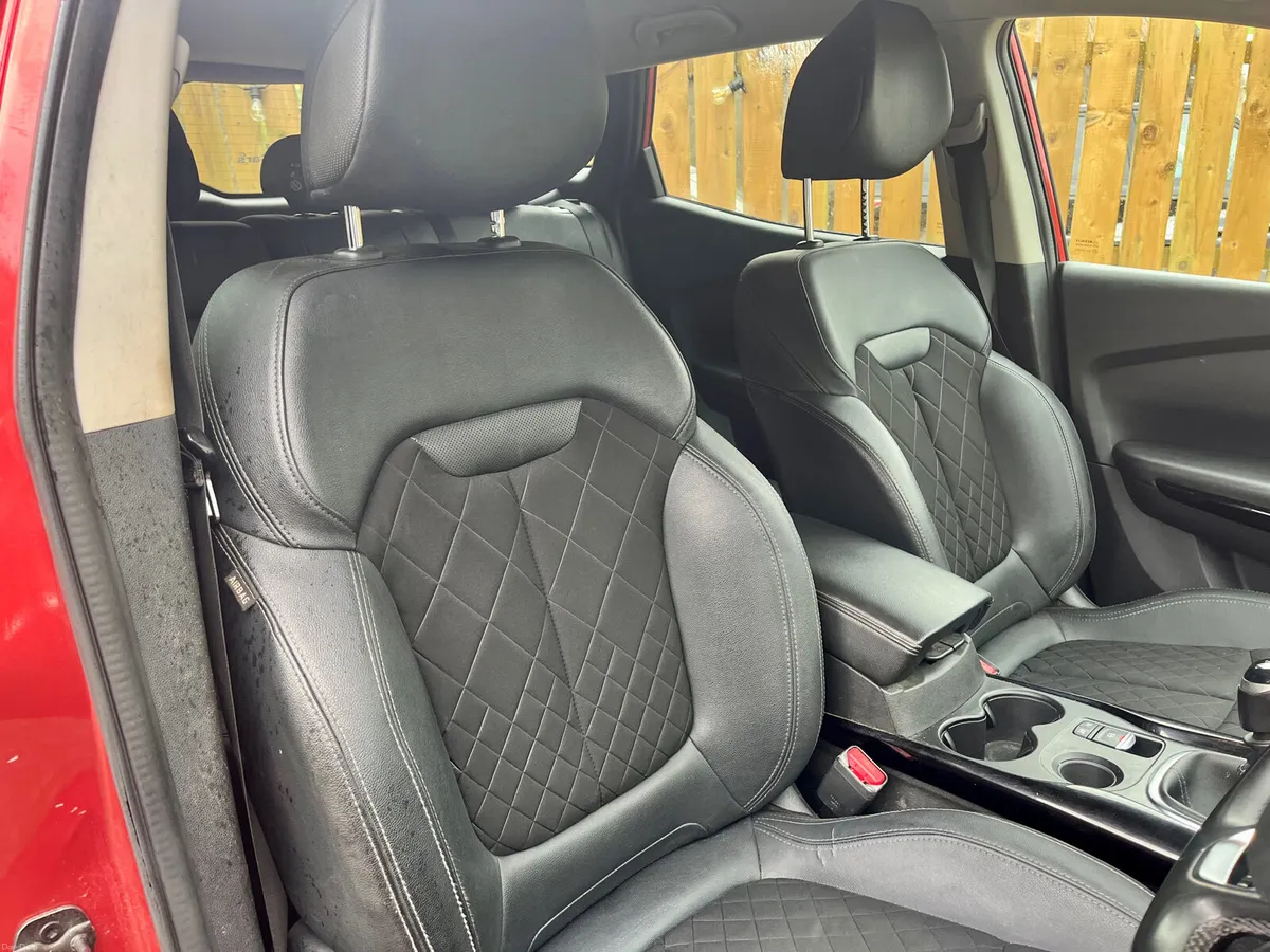 Renault Kadjar 2019 stunning car - Image 5