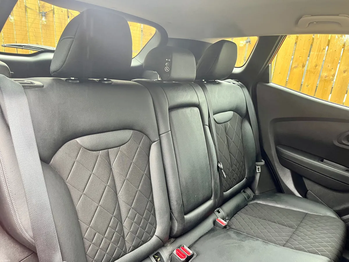 Renault Kadjar 2019 stunning car - Image 6