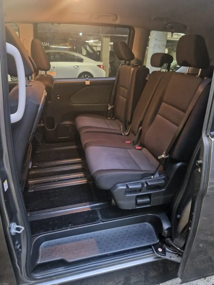 2019 Nissan Serena - Image 3