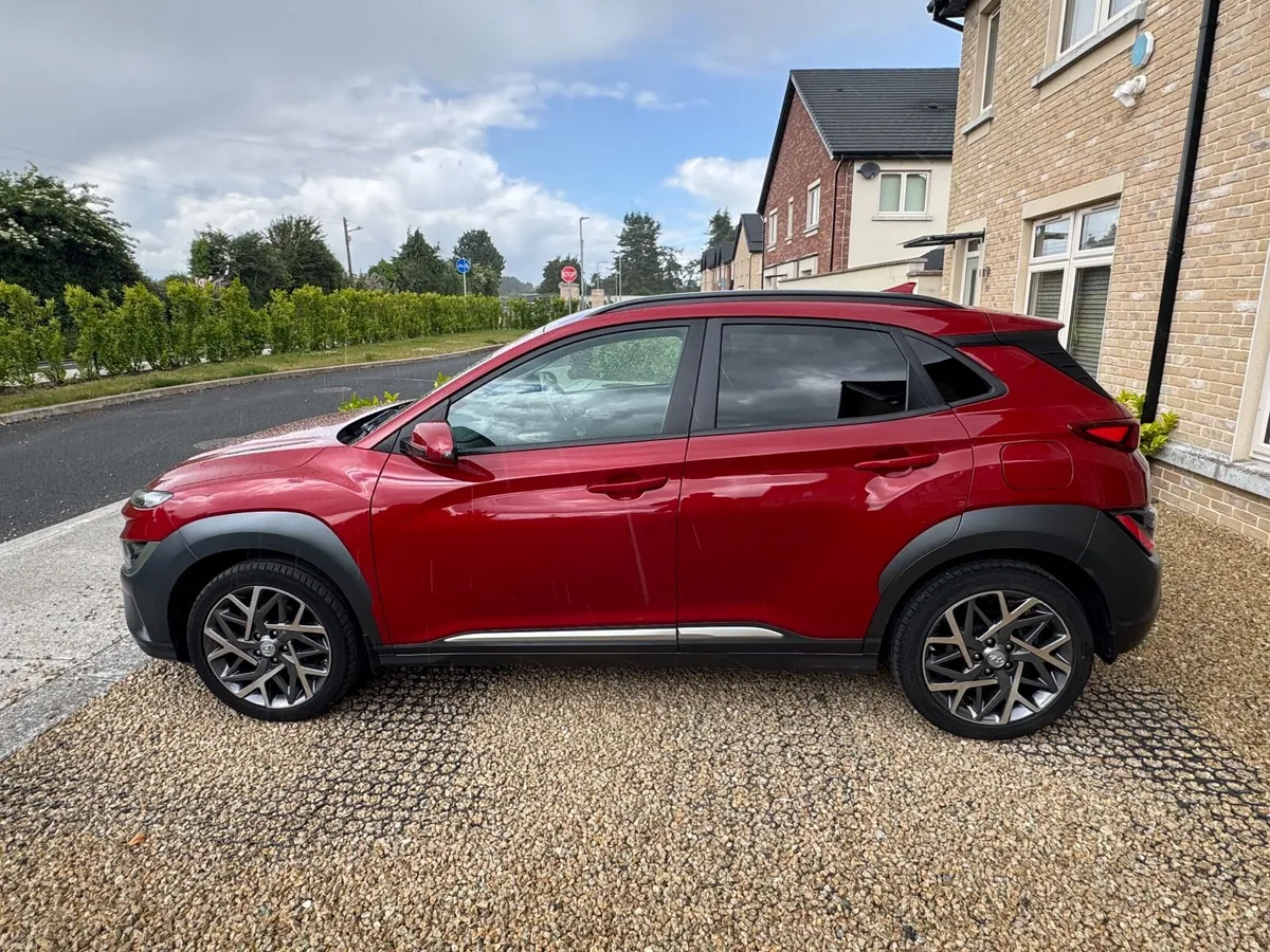 Hyundai KONA 2021 Executive Hybrid - Image 3