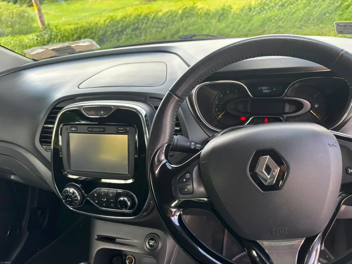 Renault captur - Image 4