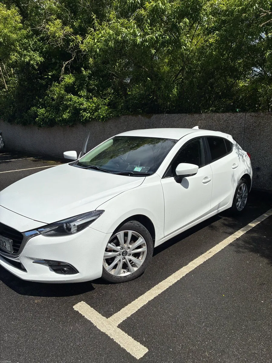 Mazda 3 - Image 3
