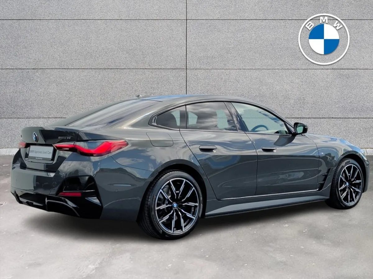 BMW i4 eDrive35 M Sport - Image 2