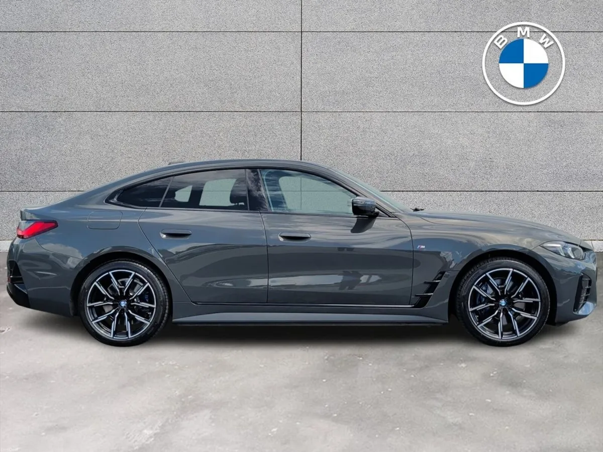 BMW i4 eDrive35 M Sport - Image 3