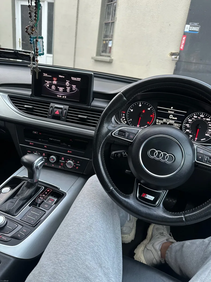 Audi A6 2013 - Image 2