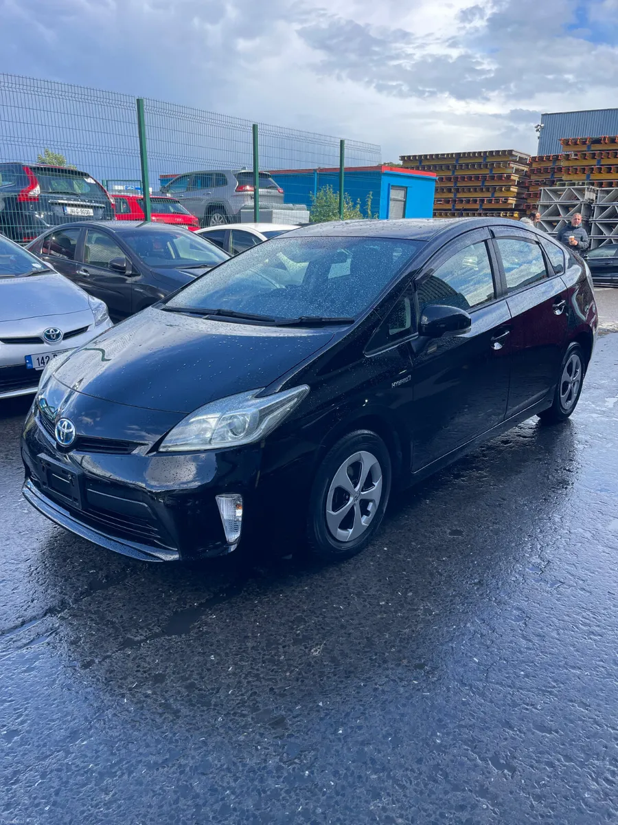 2013 Toyota Prius hybrid automatic - Image 3