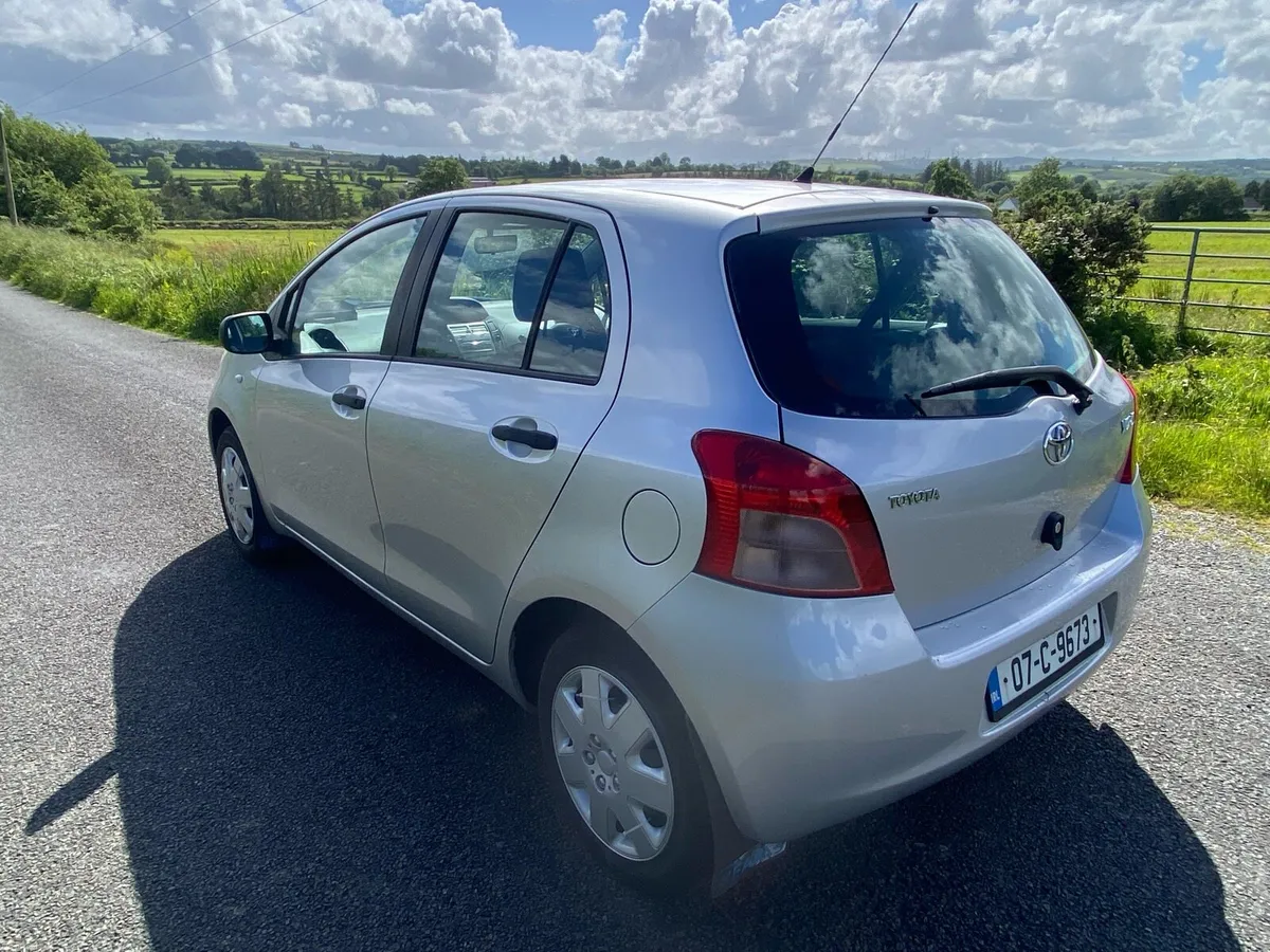 Toyota Yaris 1.0L 2007 - Image 4