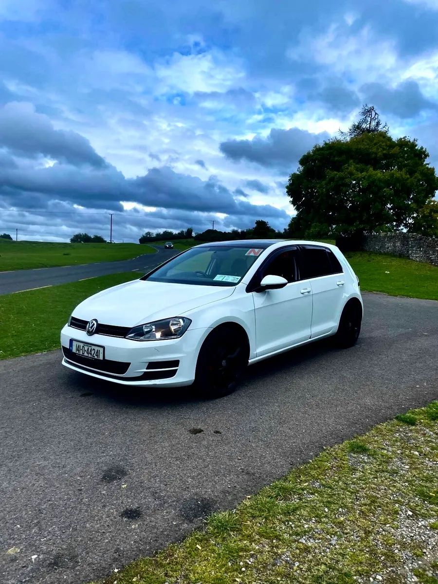 Volkswagen Golf 1.2 - Image 2