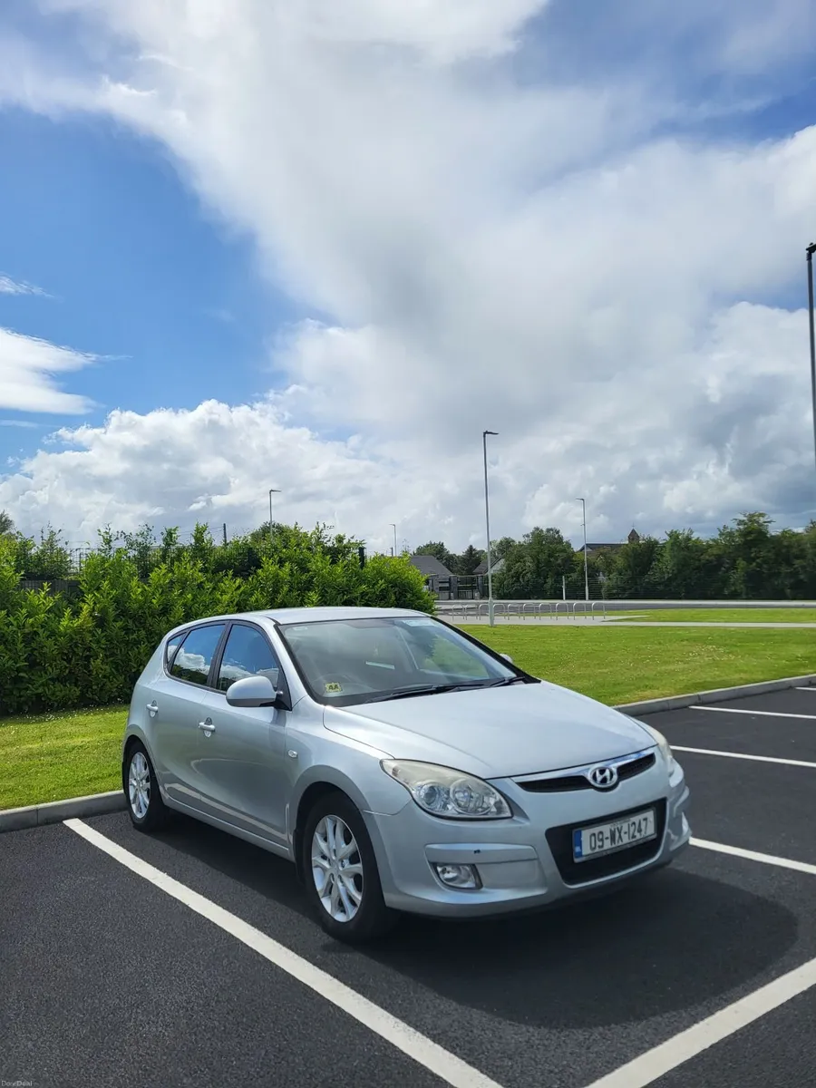 Hyundai i30 2009 - Image 1