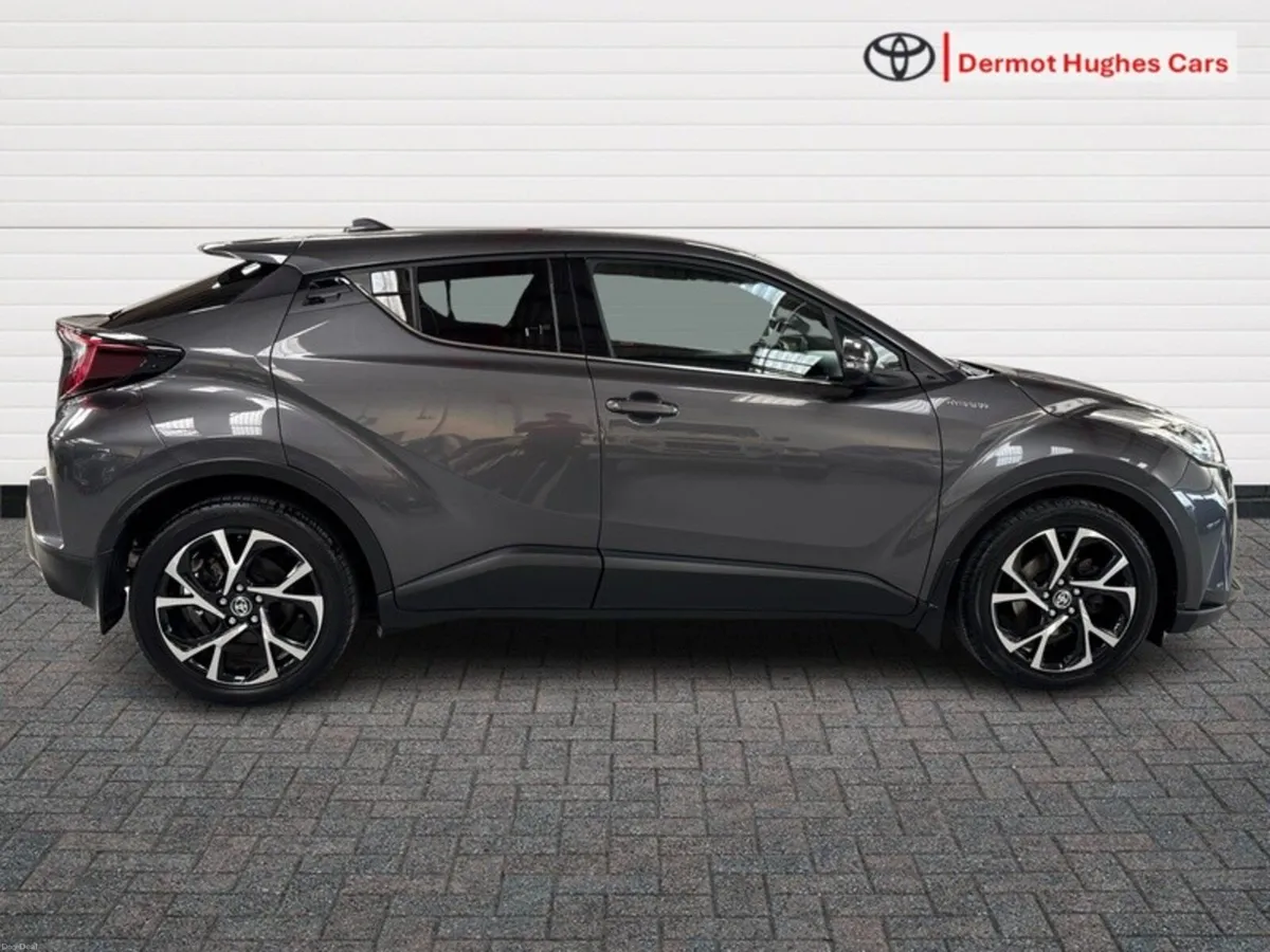 Toyota C-HR 1.8 HYBRID SPORT 4DR AUTO - Image 3