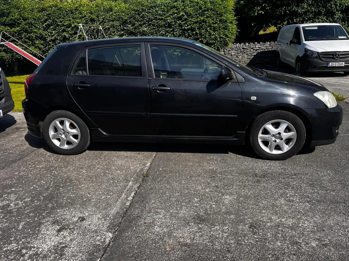 Toyota Corolla - Image 1