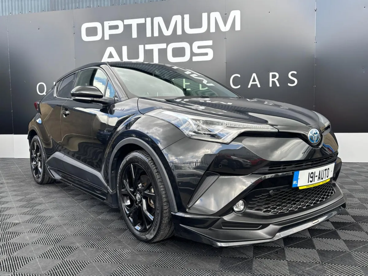 Toyota C-HR Toyota CHR 1.8 self charging hybrid, l - Image 1
