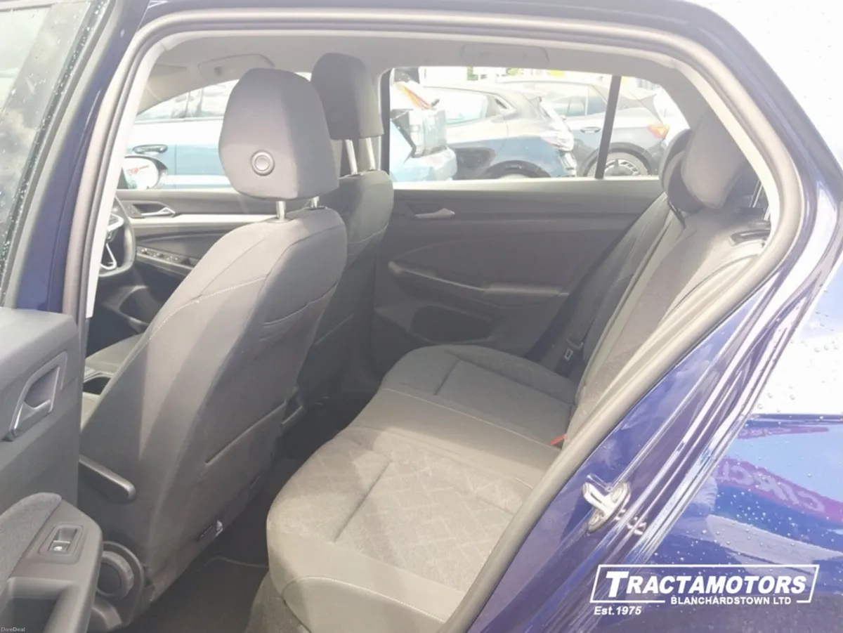 Volkswagen Golf IRISH CAR AUTOMATIC - Image 6