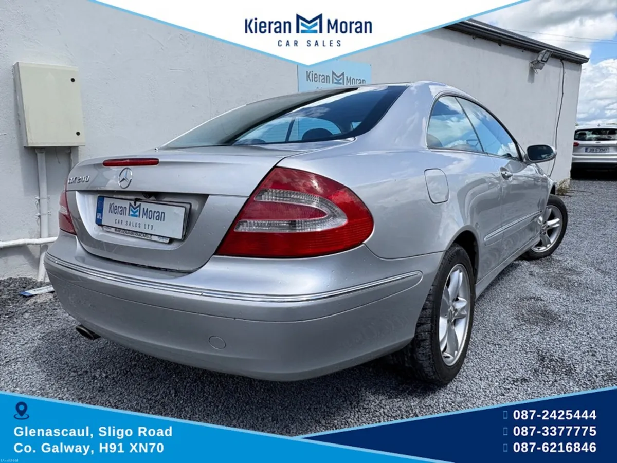 Mercedes-Benz CLK 240 2DR - Image 6