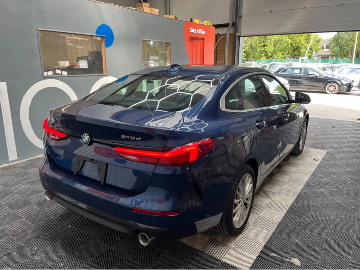 BMW 2-Series 2022 BMW 218D PLAY EDITION 2.0 AUTOMA - Image 2