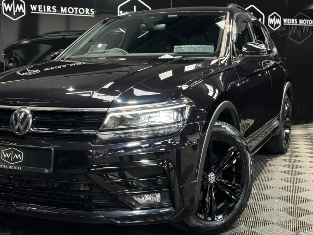 Volkswagen Tiguan R-LINE//AUTOMATIC// 2.0 TDI AUTO - Image 3
