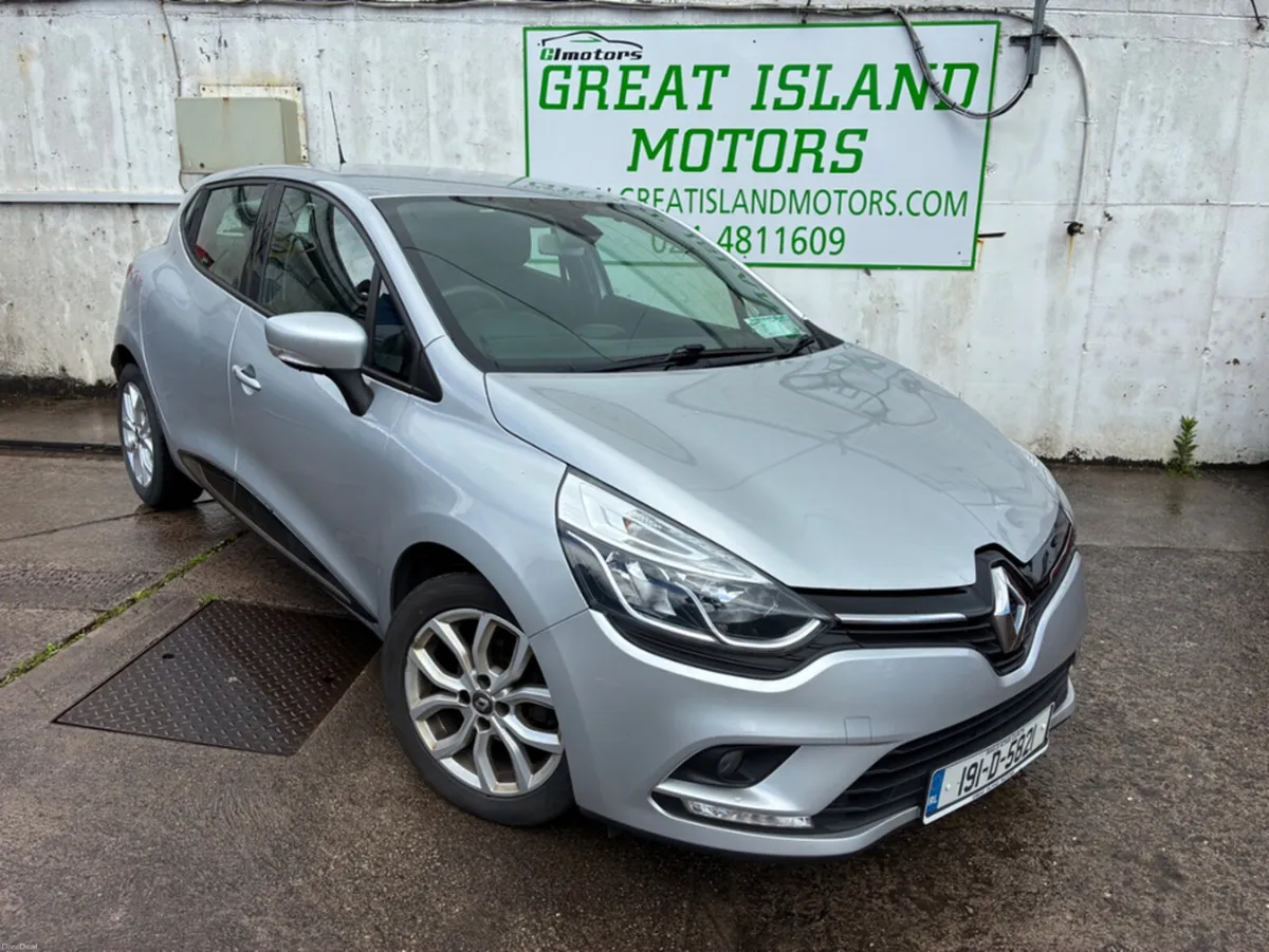 Renault Clio IV DYNAMIQUE NAV TCE 90 M 4DR - Image 1