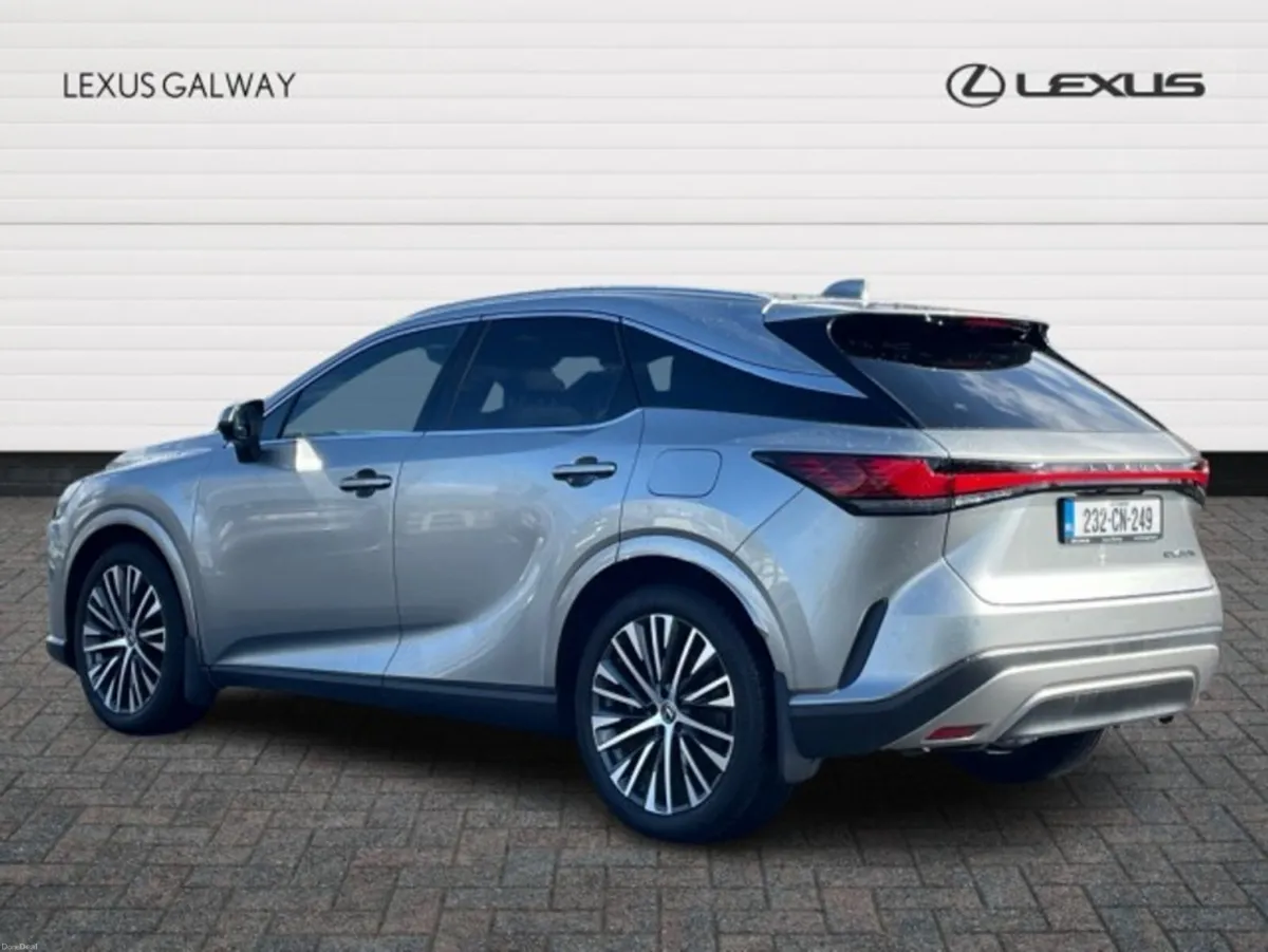 Lexus RX450H+ Plug-in Hybrid Luxury PLug In Hybrid - Image 2