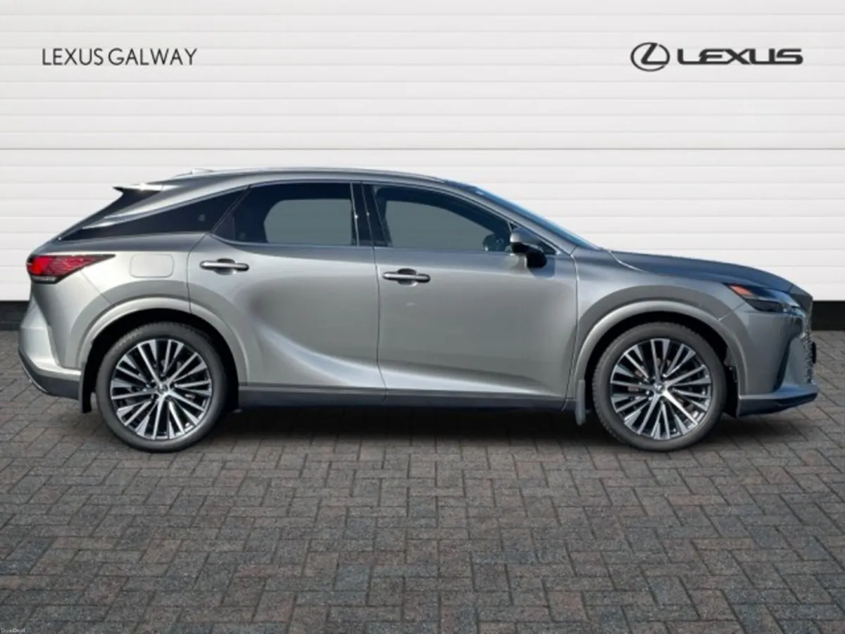Lexus RX450H+ Plug-in Hybrid Luxury PLug In Hybrid - Image 3