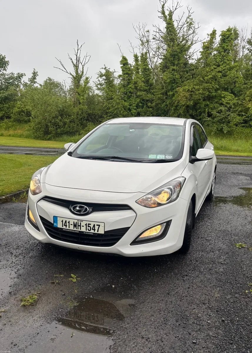 Hyundai i30 2014 CRDi - Image 1