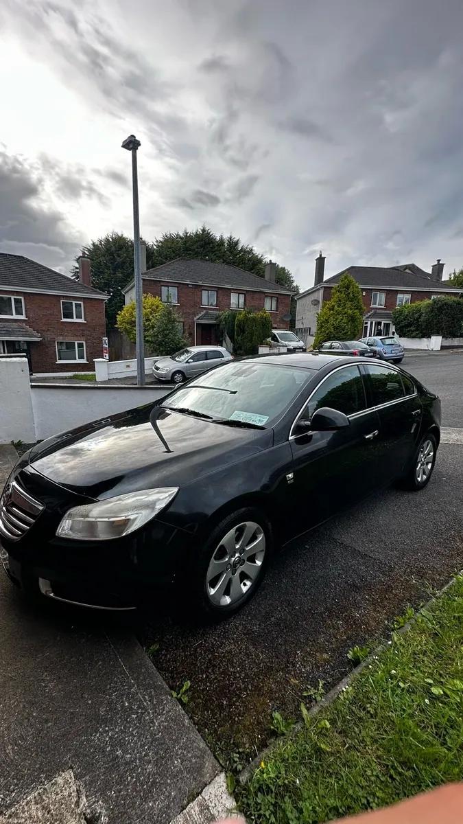 Vauxhall Insgnia 2011 2.0 Diesel - Image 1