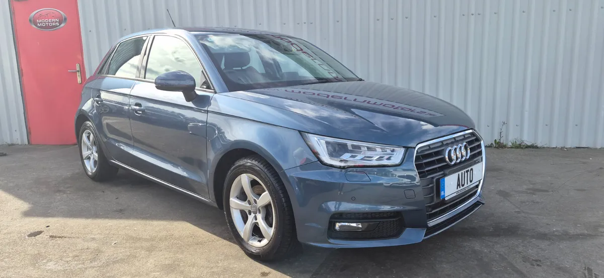 Audi A1 automatic s-tronic 1.0 petrol 5dr low kms - Image 3