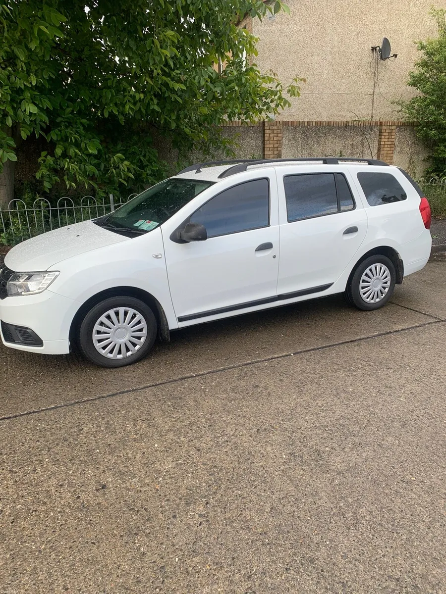 191 Dacia Logan €4000 - Image 4