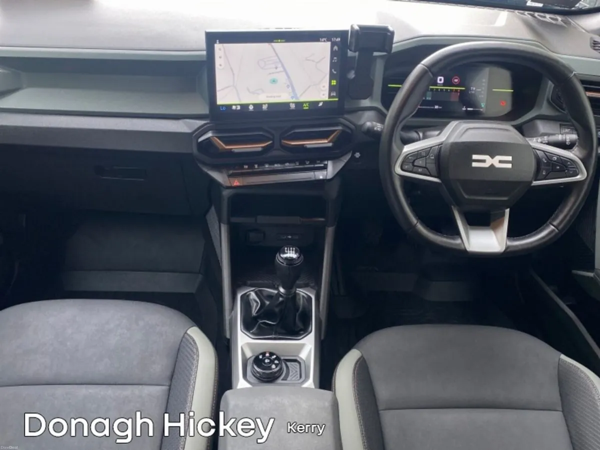 Dacia Duster TCe 130 4x4 Extreme - Image 2