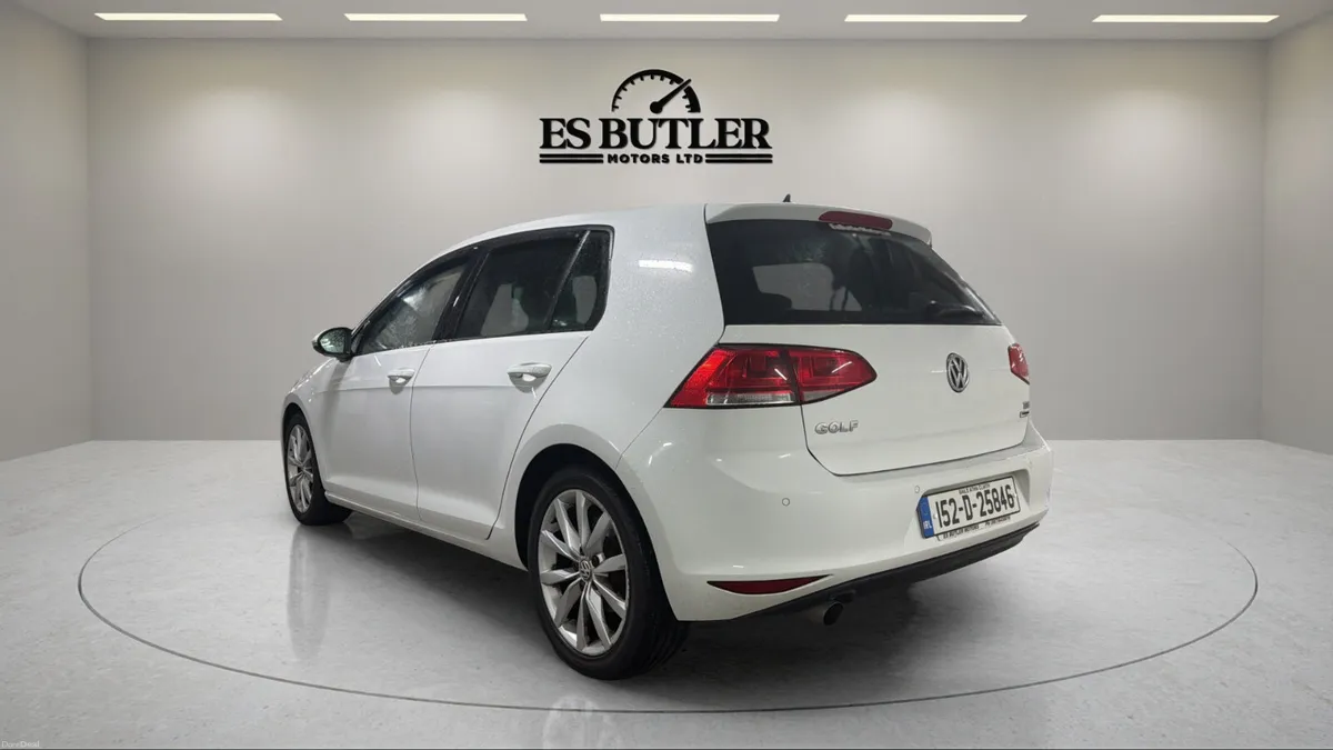 152 Vw Golf 1.6TDI HIGHLINE /LOW KM 1YEAR WARRANTY - Image 3