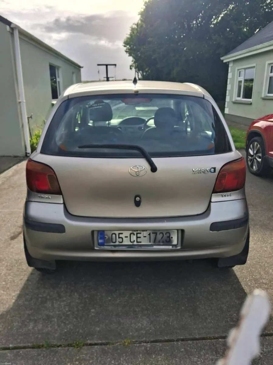 Toyota Yaris - Image 3