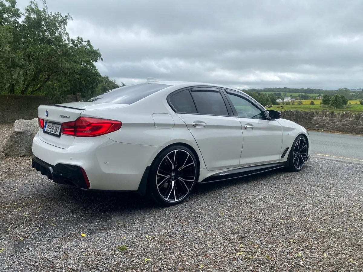 BMW G30 520d - Image 1