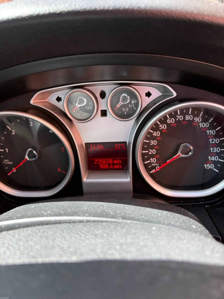 2008 Ford Focus estate - Image 2