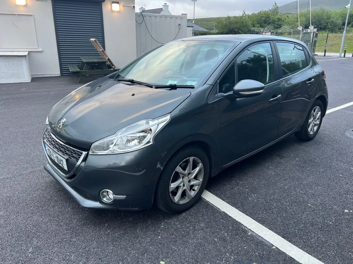 Peugeot 208 - Image 3