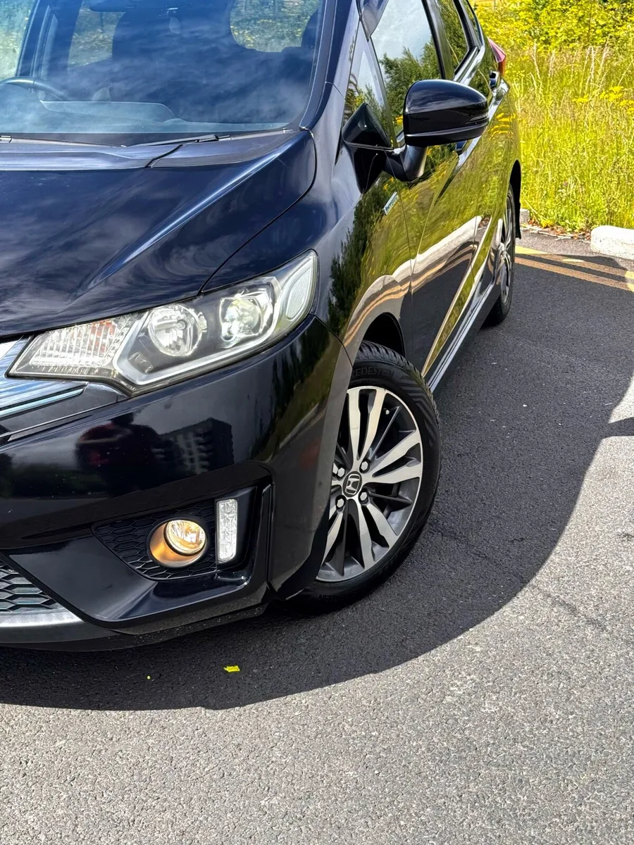 2015 HONDA FIT HYBRID AUTO - HIGH SPEC MODEL S - Image 3