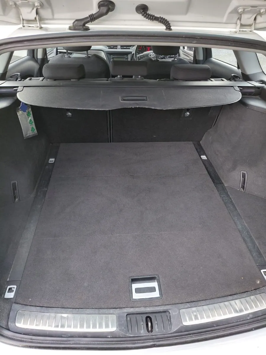 Toyota Avensis 2015 - Image 5