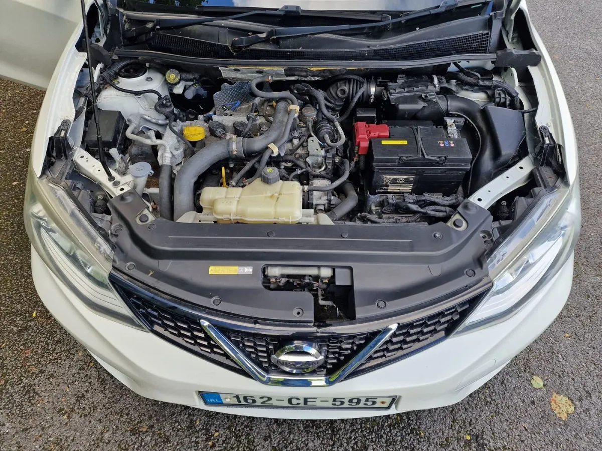 Nissan Pulsar 2016 in Clarecastle or Ennis - Image 3