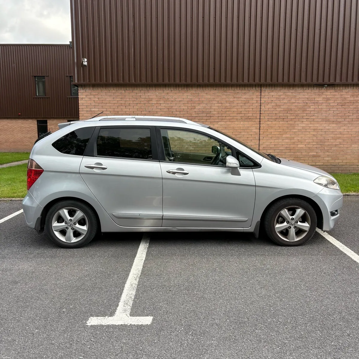 HONDA FR-V BRAND NEW NCT 21/01/27 AUTO 132,000 KMS - Image 3