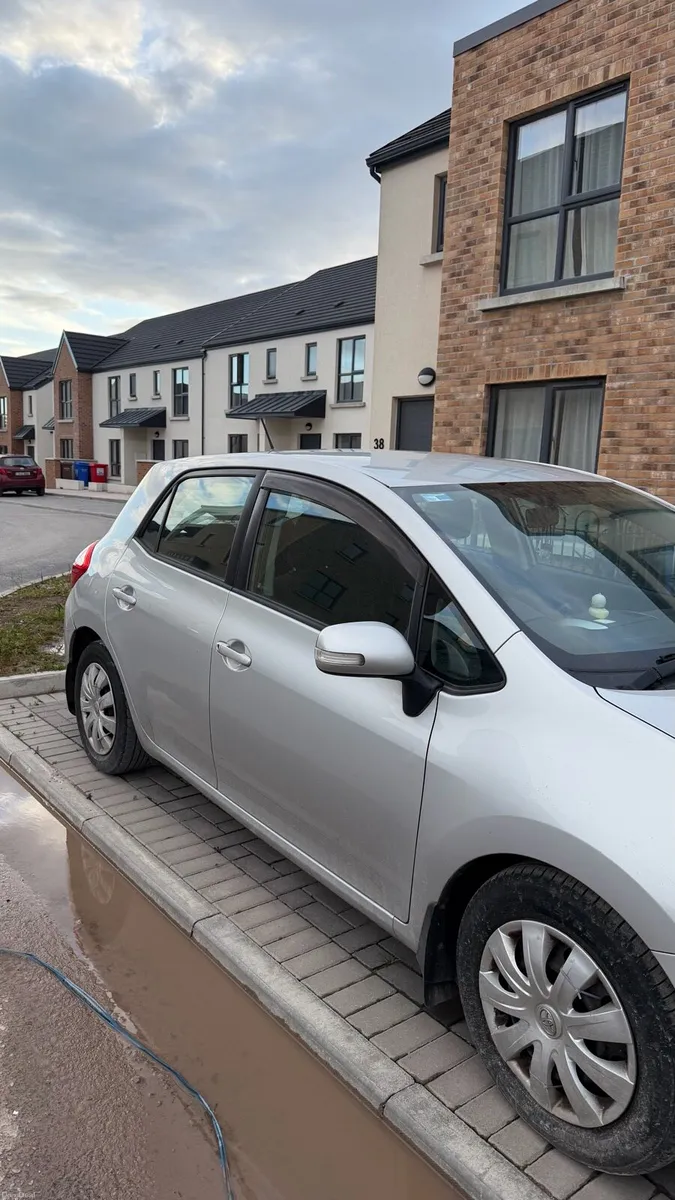 2012 Toyota Auris 1.4L - Image 3