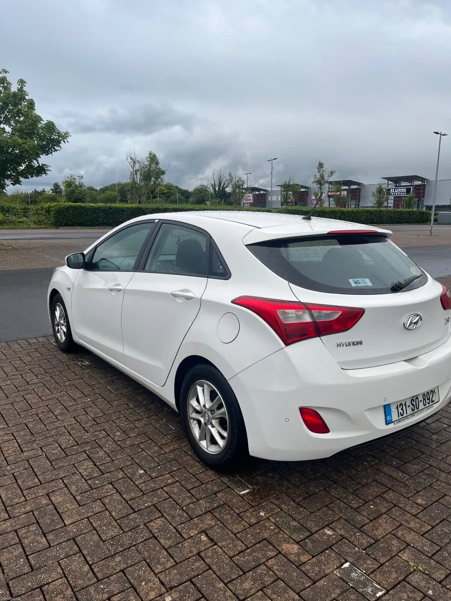 Hyundai i30 2013 - Image 2
