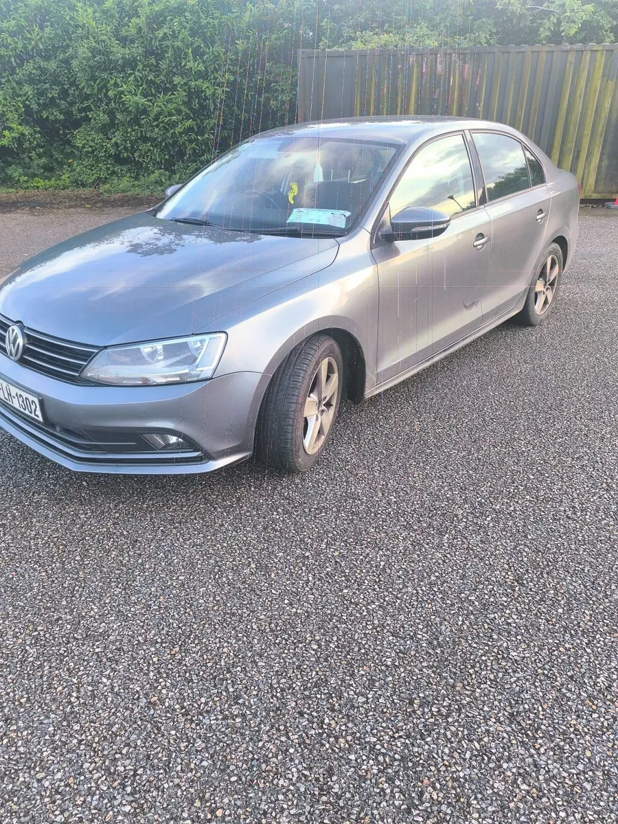 Volkswagen Jetta 2015, 2.0, - Image 4
