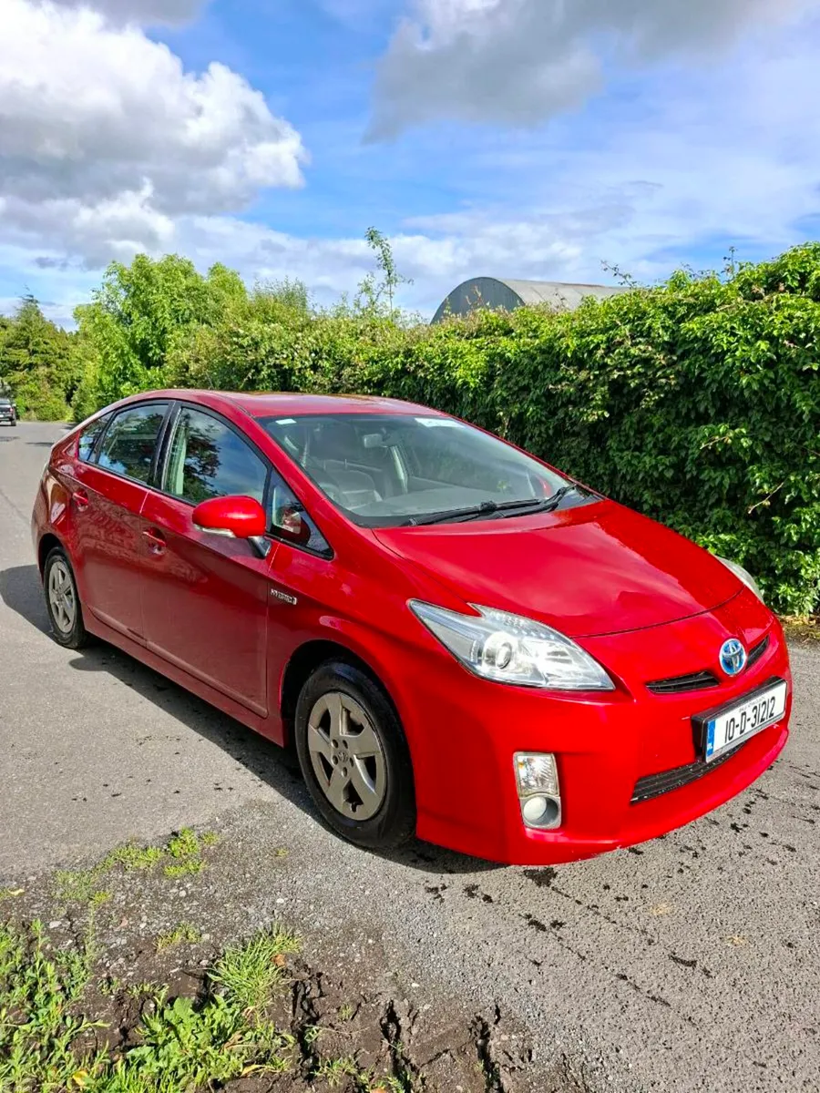 TOYOTA PRIUS 2010 ONLY 175KM HYBRID AUTOMATIC - Image 2
